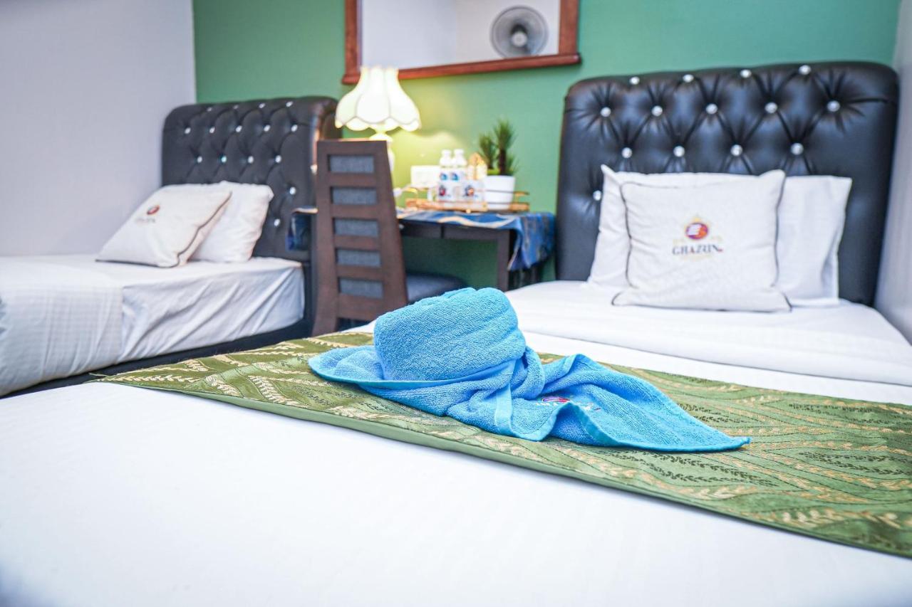 Hotel Ghazrins Desaru Pengerang Esterno foto