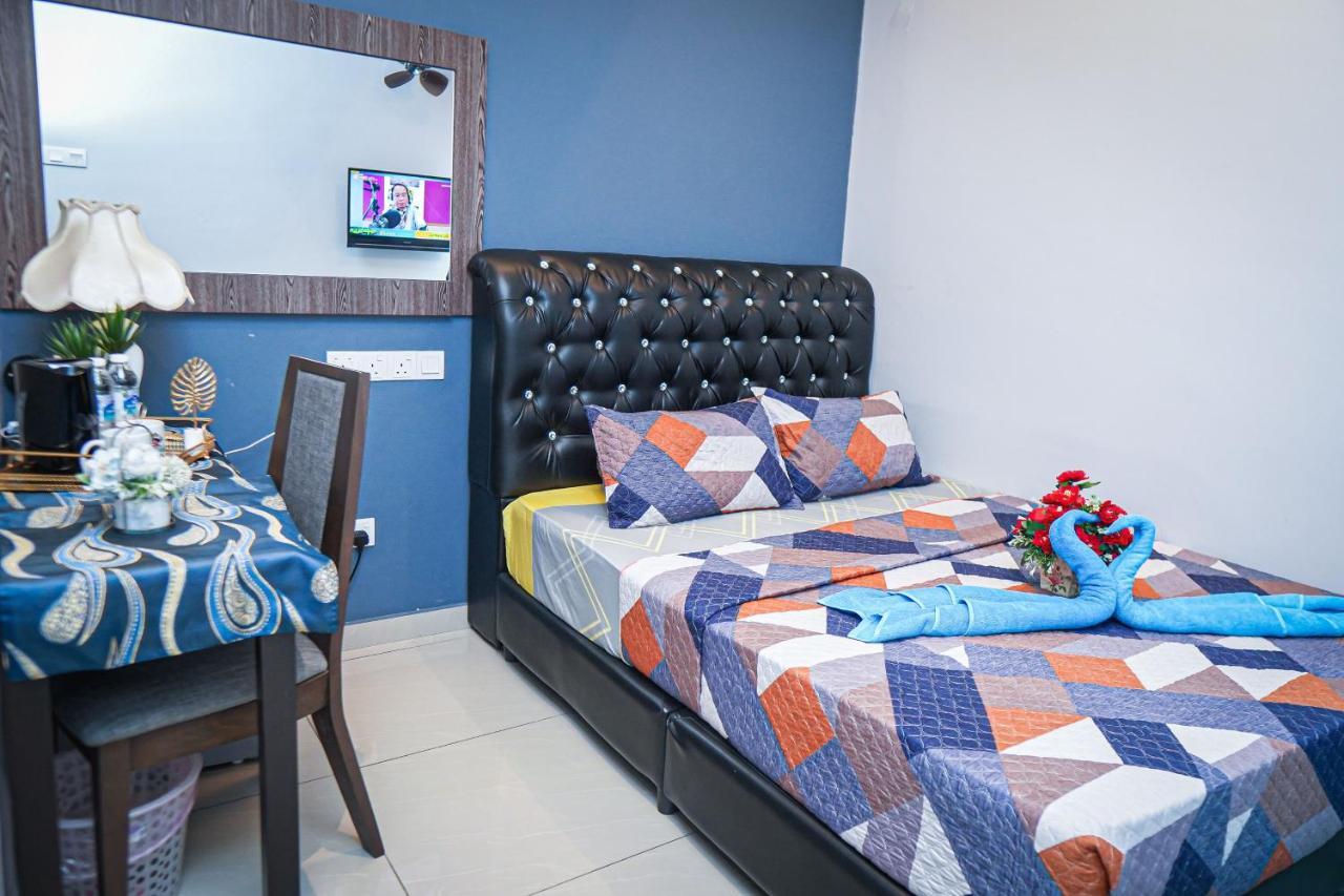 Hotel Ghazrins Desaru Pengerang Esterno foto