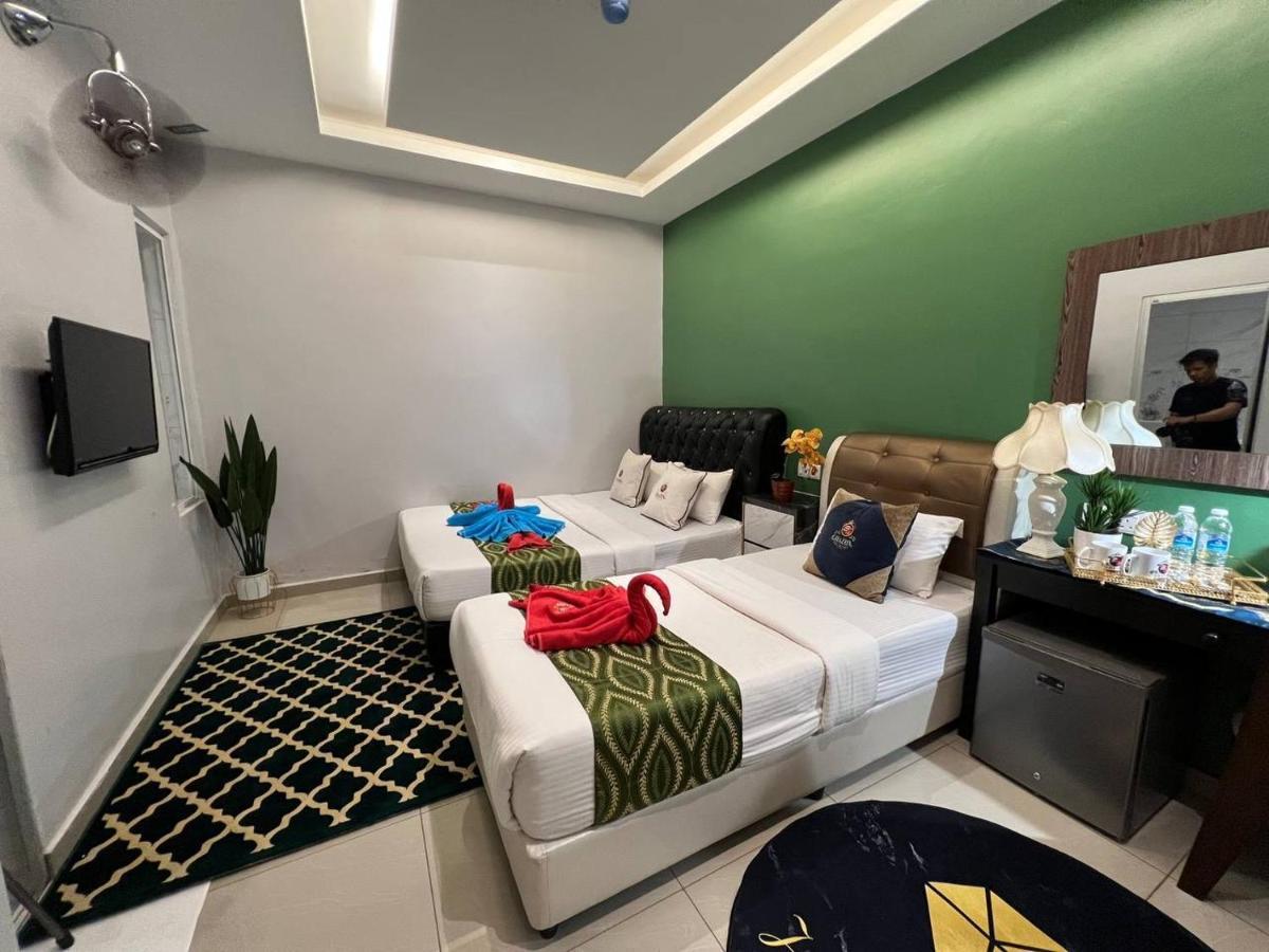 Hotel Ghazrins Desaru Pengerang Esterno foto