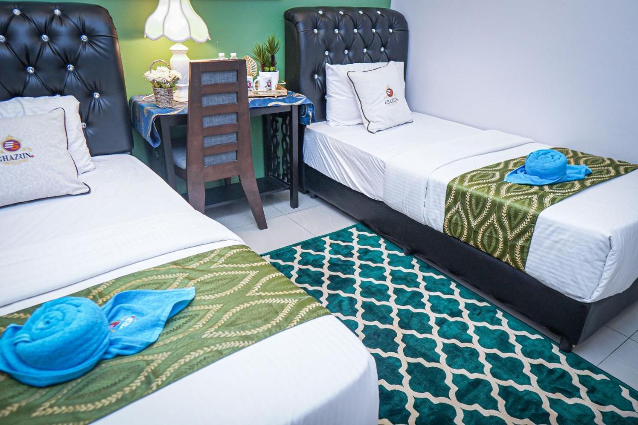 Hotel Ghazrins Desaru Pengerang Esterno foto