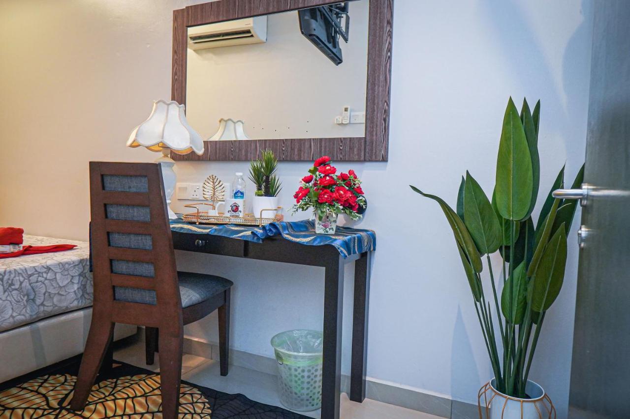 Hotel Ghazrins Desaru Pengerang Esterno foto