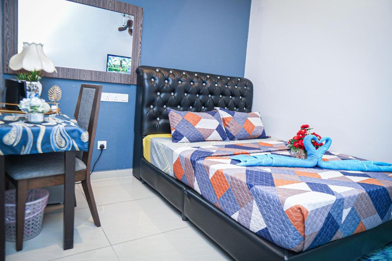 Hotel Ghazrins Desaru Pengerang Esterno foto